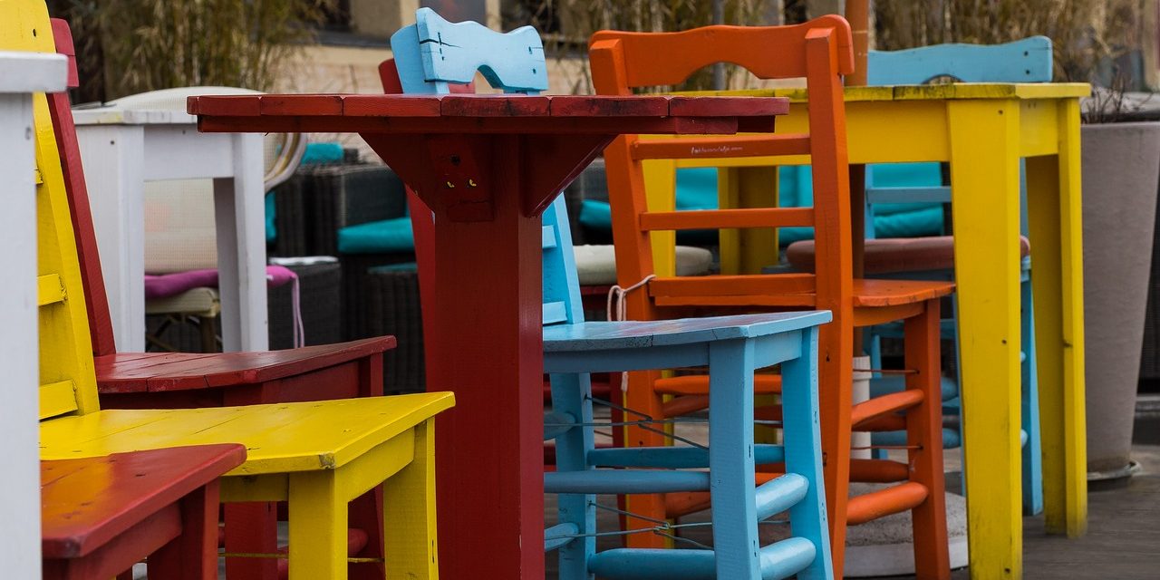 Touch Up Your Outdoor Living Space To Give it New Life