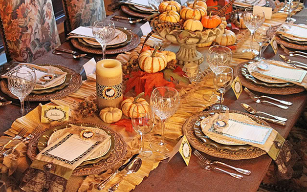 Whats-on-Your-Table-Ten-Unique-Ideas-for-Your-Thanksgiving-Centerpiece
